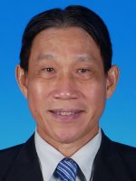 公共联络组副主任陆家业